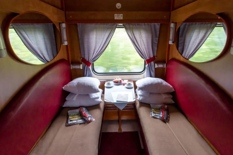 Поезд Одесса — Киев