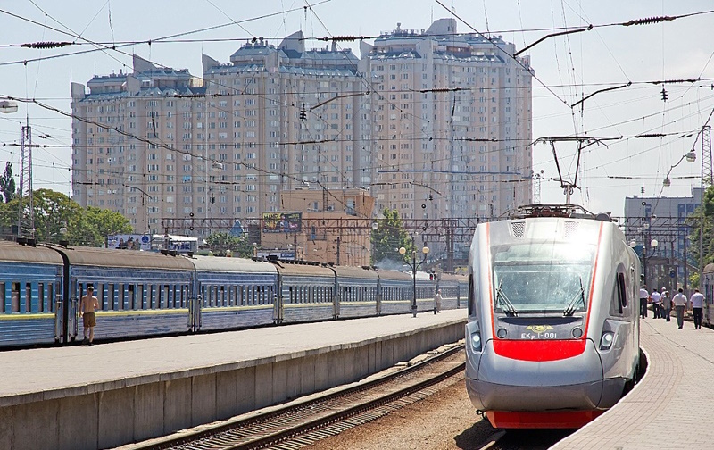 Поезд Одесса — Киев