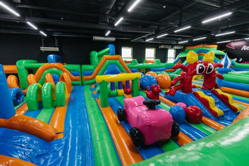 ТРЦ Остров в Одессе