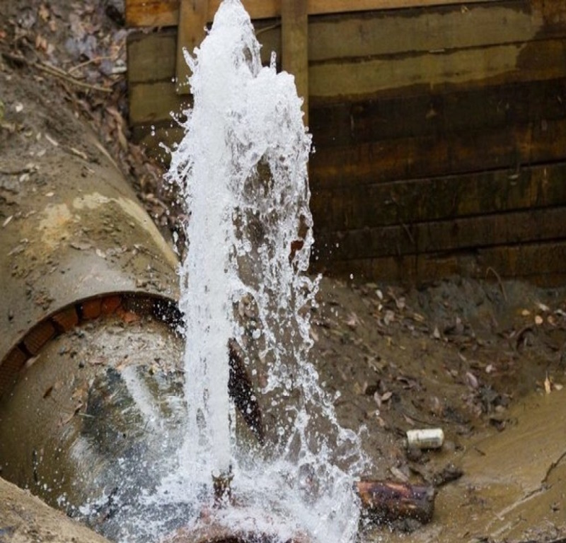 при аварії водопроводу
